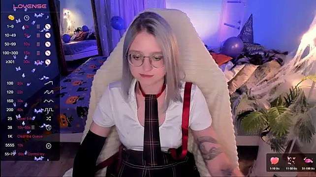 Živý XXX chat LunarGlow