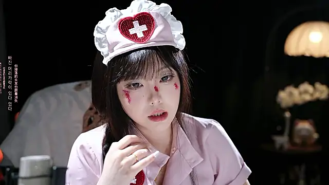 Chat XXX en directo de LongLongQueen