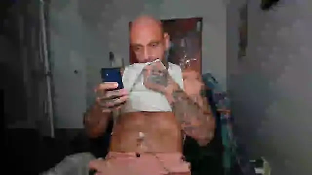 Chat XXX en directo de 2attract