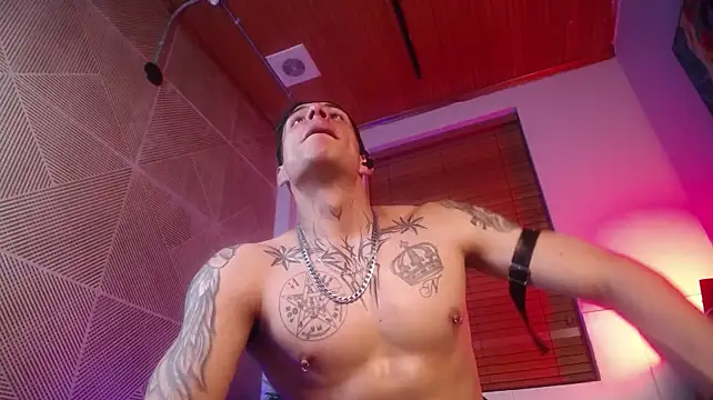 Dustin_Sonne live XXX chat