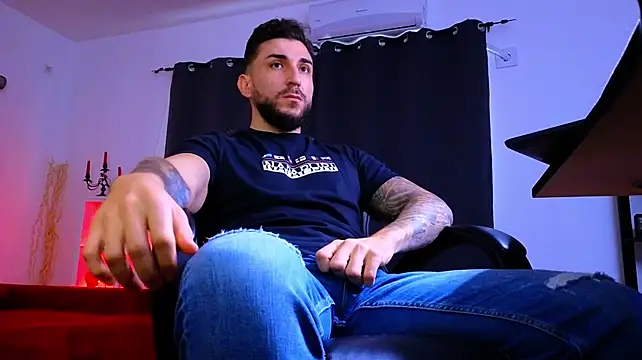 MightyAaron66 라이브 XXX 채팅
