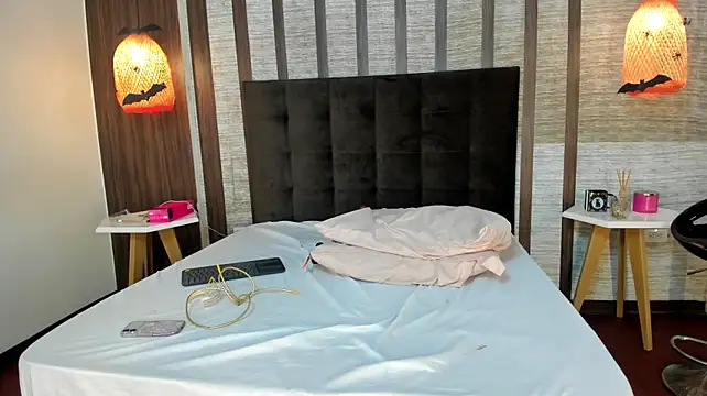 Živý XXX chat Hannah_Cross