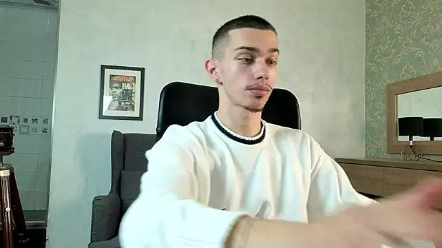 Chat XXX en directo de KaydenDrew