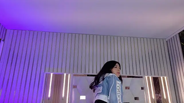 MelodySweett Adlı Modelin Canlı XXX Sohbeti