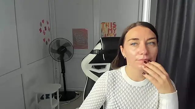 Pokazy przed kamerką – BlushBerryy