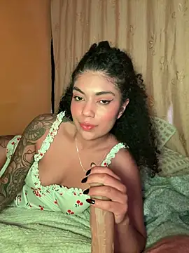 Morenayaa Live XXX-Chat