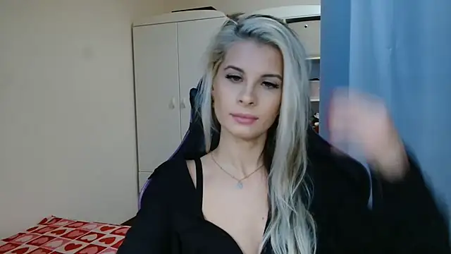 KristineGlow's Live XXX Chat