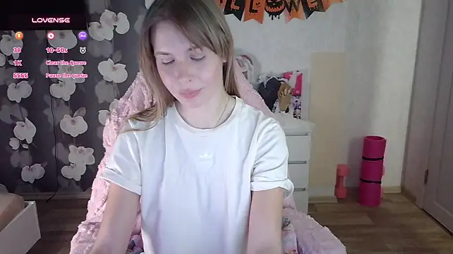 EmiliaMur_ 라이  브 XXX 채팅