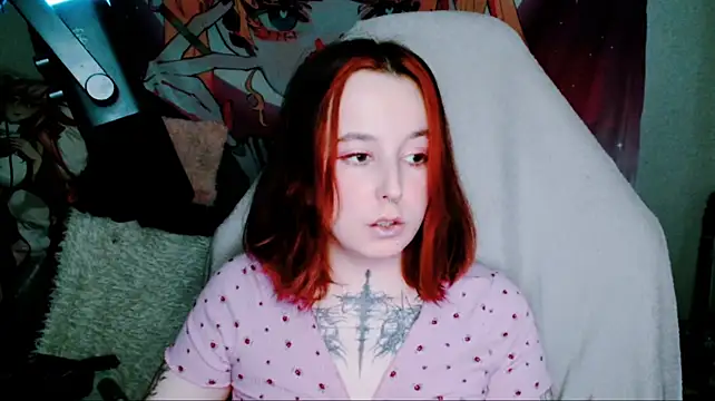 Živý XXX chat RedVelvetDoll