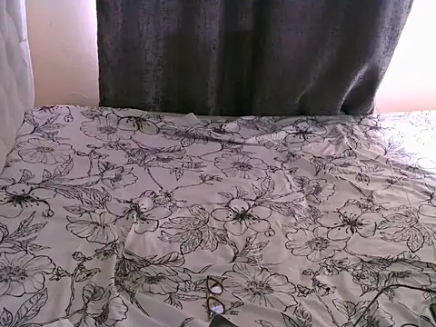 Bustycece Chat XXX live