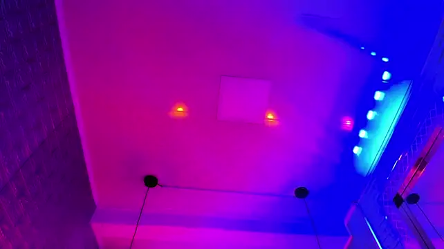 EmmyTorner 现场XXX聊天