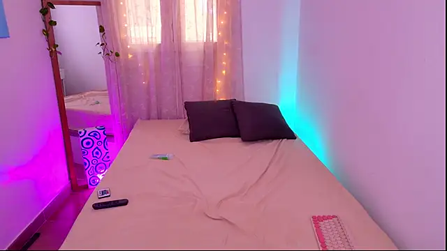 Mar_333 লাইভ XXX চ্যাট