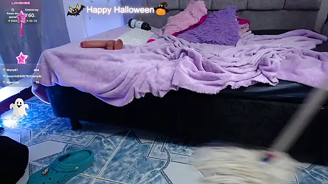 chole_lux élő XXX-chatje