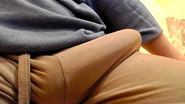 gae89tano Adlı Modelin Canlı XXX Sohbeti