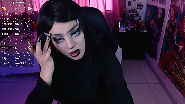 lily3_4: онлайн-секс-чат
