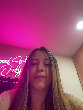 sexyyykloee – Live XXX-chat