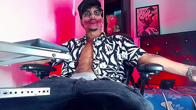 Angel_foxc13's Live XXX Chat