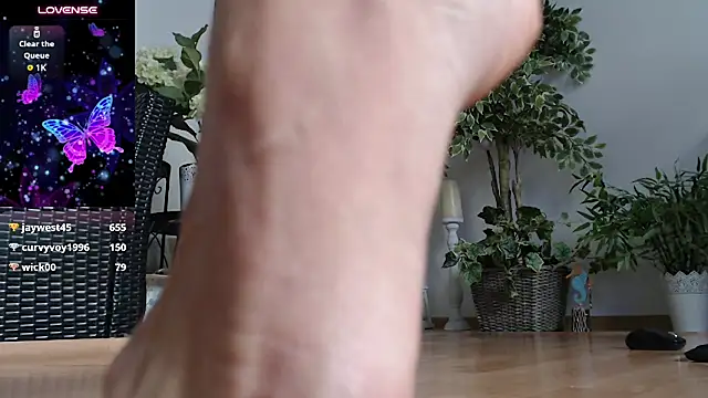 Squirtmania's Live XXX Chat