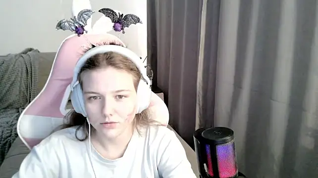 HelenMo0n's Live XXX Chat
