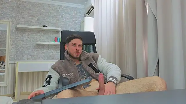 JonahShaw Chat XXX live