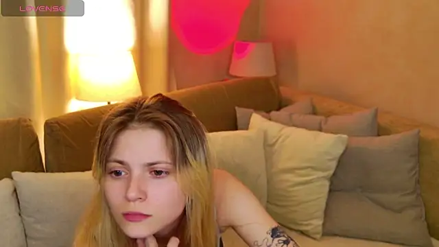 Živý XXX chat LisaRainbow