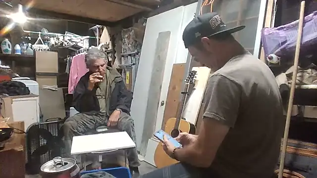 KINGSPARKY79: απευθείας συνομιλία ΧΧΧ
