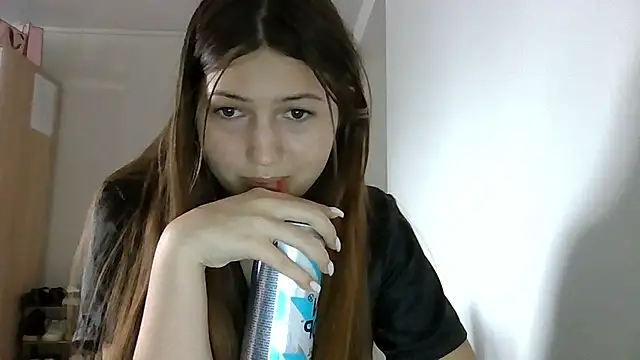 Chat +18 de Sugar_Velvetine ao vivo