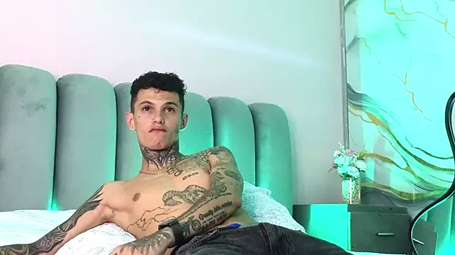 Paulo_527 Chat XXX in diretta