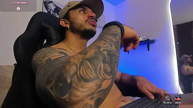 LiamReigns_: απευθείας συνομιλία ΧΧΧ