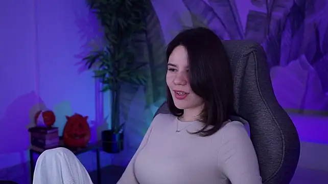 Chat +18 de KataraRaven ao vivo
