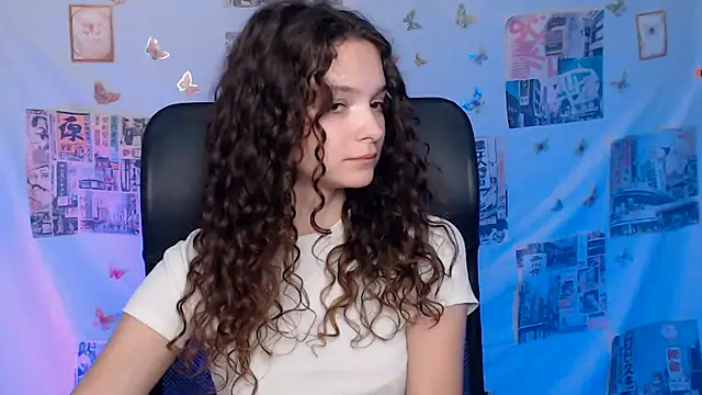 _SusieSu_ Adlı Modelin Canlı XXX Sohbeti