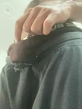 Chat XXX ao vivo de slimmdaddyy