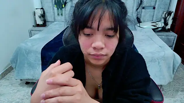 laureentt_ – Live XXX-chat