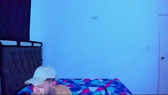 zeus_eddy: απευθείας συνομιλία ΧΧΧ