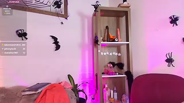 EllenaBoobs_ 现场XXX聊天