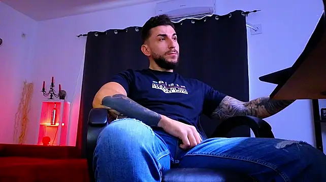 MightyAaron66 라이브 XXX 채팅