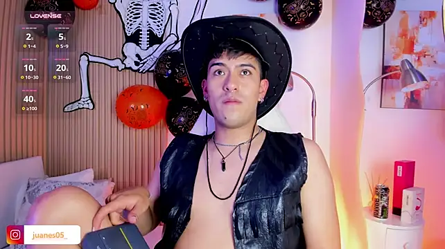 Chat XXX en directo de RyanClark_