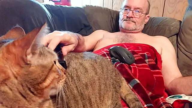 snickers1 XXX чат на живо