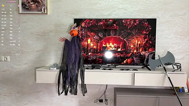 JuliaPierce Adlı Modelin Canlı XXX Sohbeti