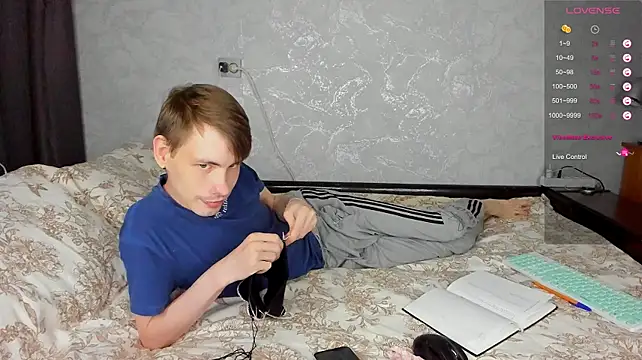 ERICK__DEEN XXX чат на живо