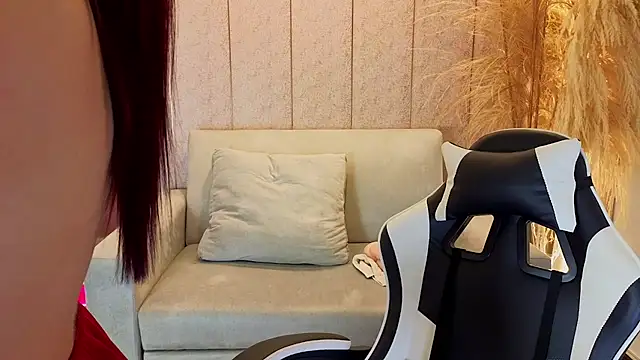 HilaryThomson2 Live XXX-Chat
