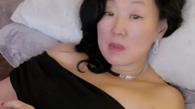 S_andra_n Live XXX chat
