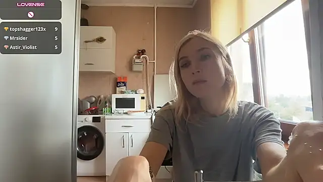 AngelJeni 现场XXX聊天