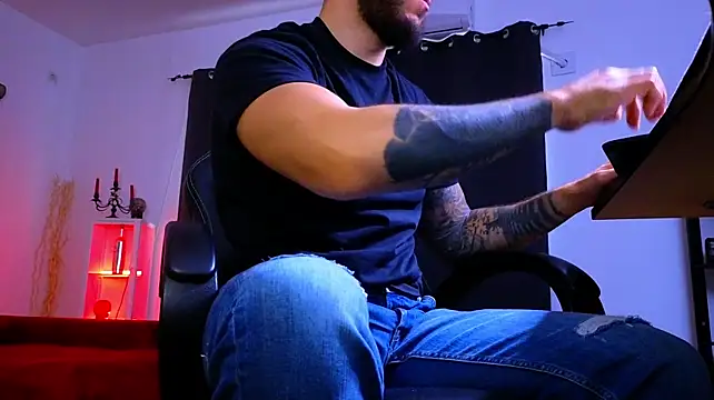 MightyAaron66 Chat XXX live