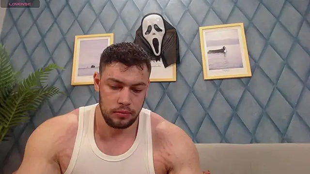 RyannWest Webcam show
