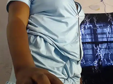Eboni_hotboobs_n Live XXX chat