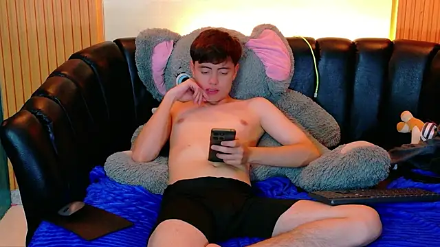 Živý XXX chat Brian_Montes