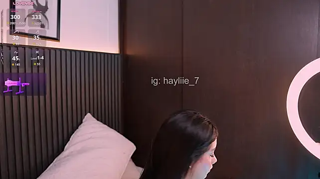 Chat XXX ao vivo de haylie_