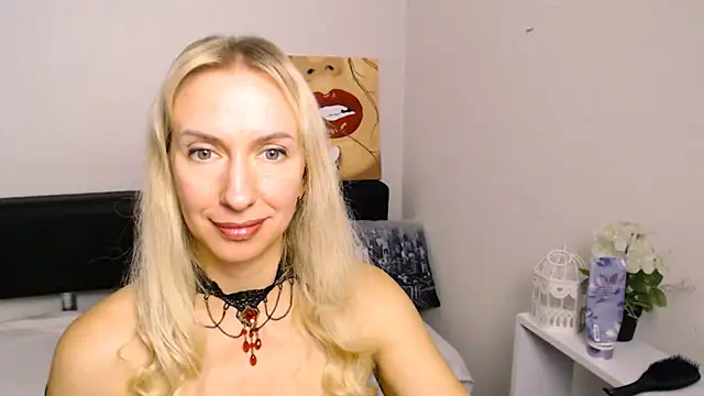 Cute_Smile_Shy's Live XXX Chat