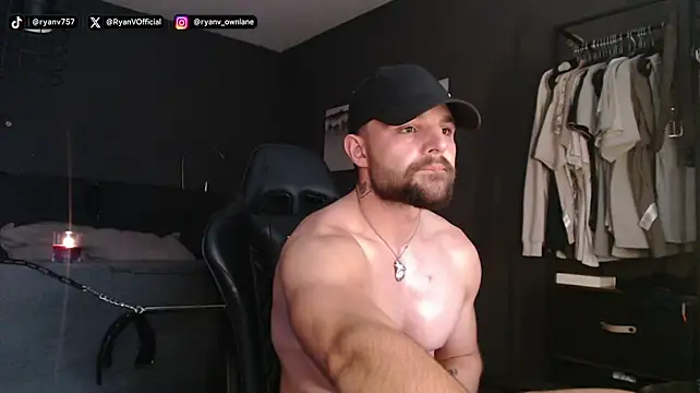 OnlyRyanOf Live XXX-Chat